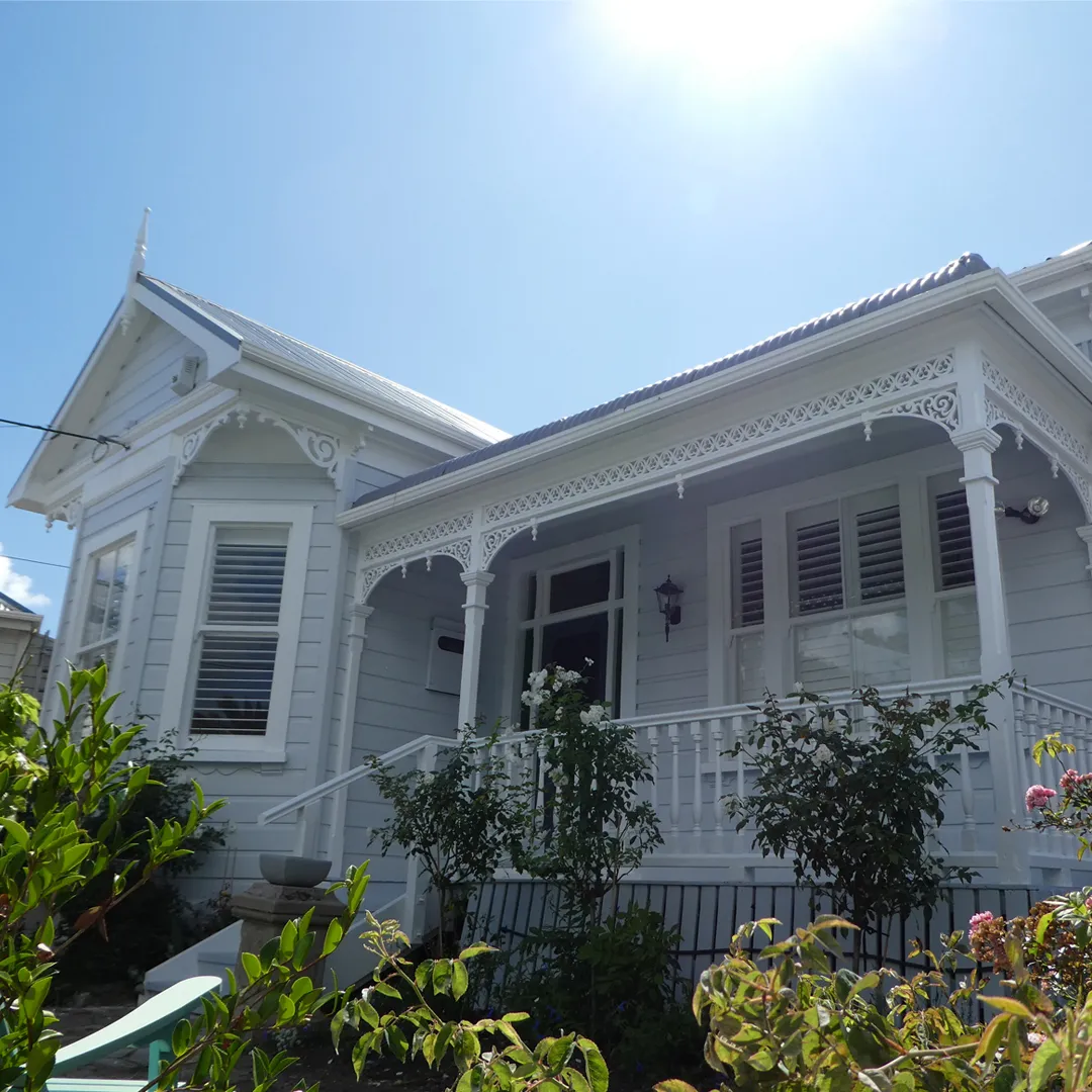 Hauraki character villa exterior painting
